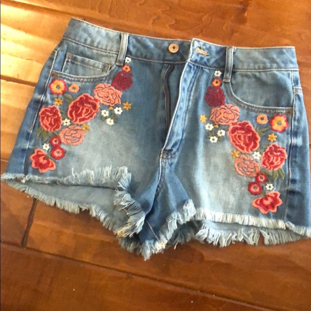 Floral jean cutoffs